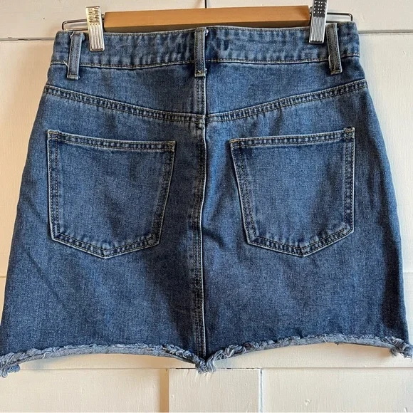 Forever 21 Denim Skirt - Picture 4 of 5